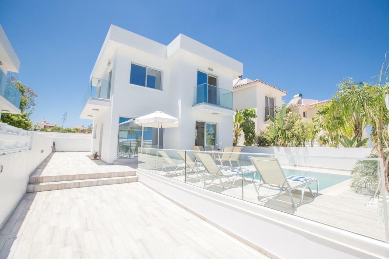 Kitsios Villas With Private Pool No2 Protaras Exterior photo