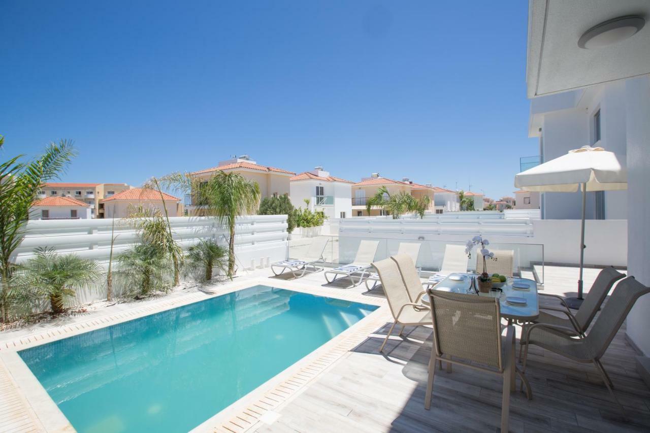 Kitsios Villas With Private Pool No2 Protaras Exterior photo