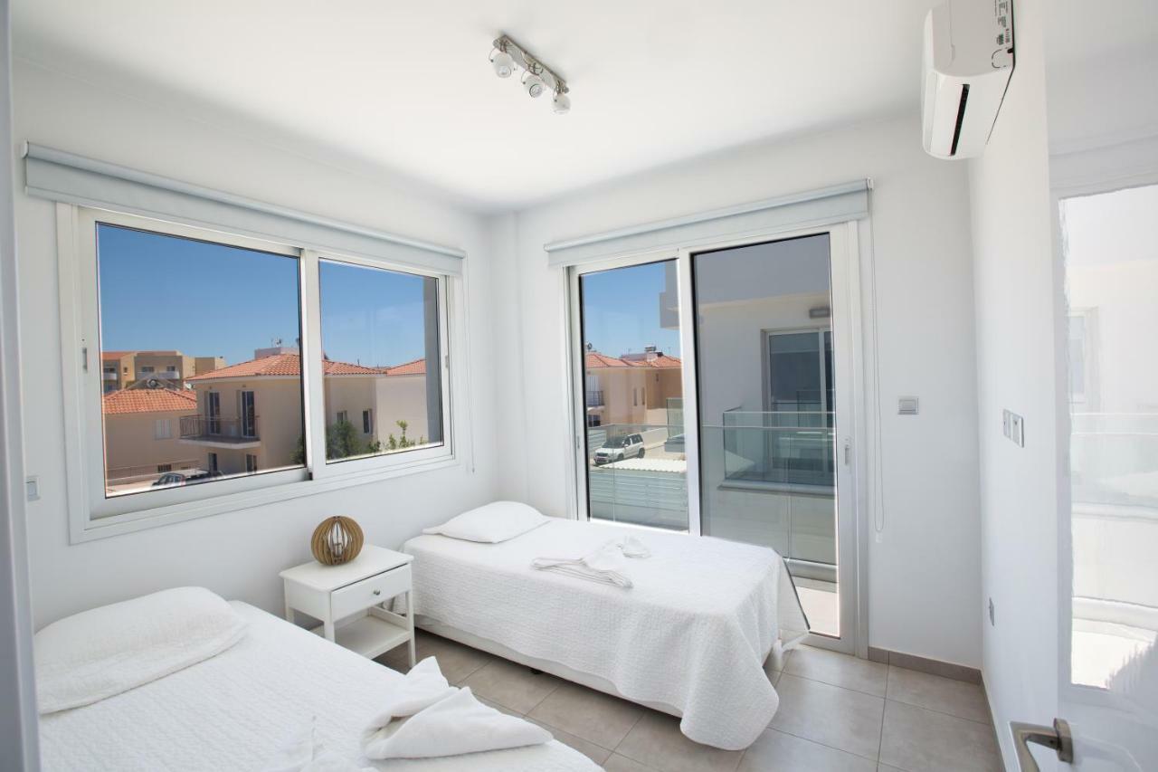 Kitsios Villas With Private Pool No2 Protaras Exterior photo