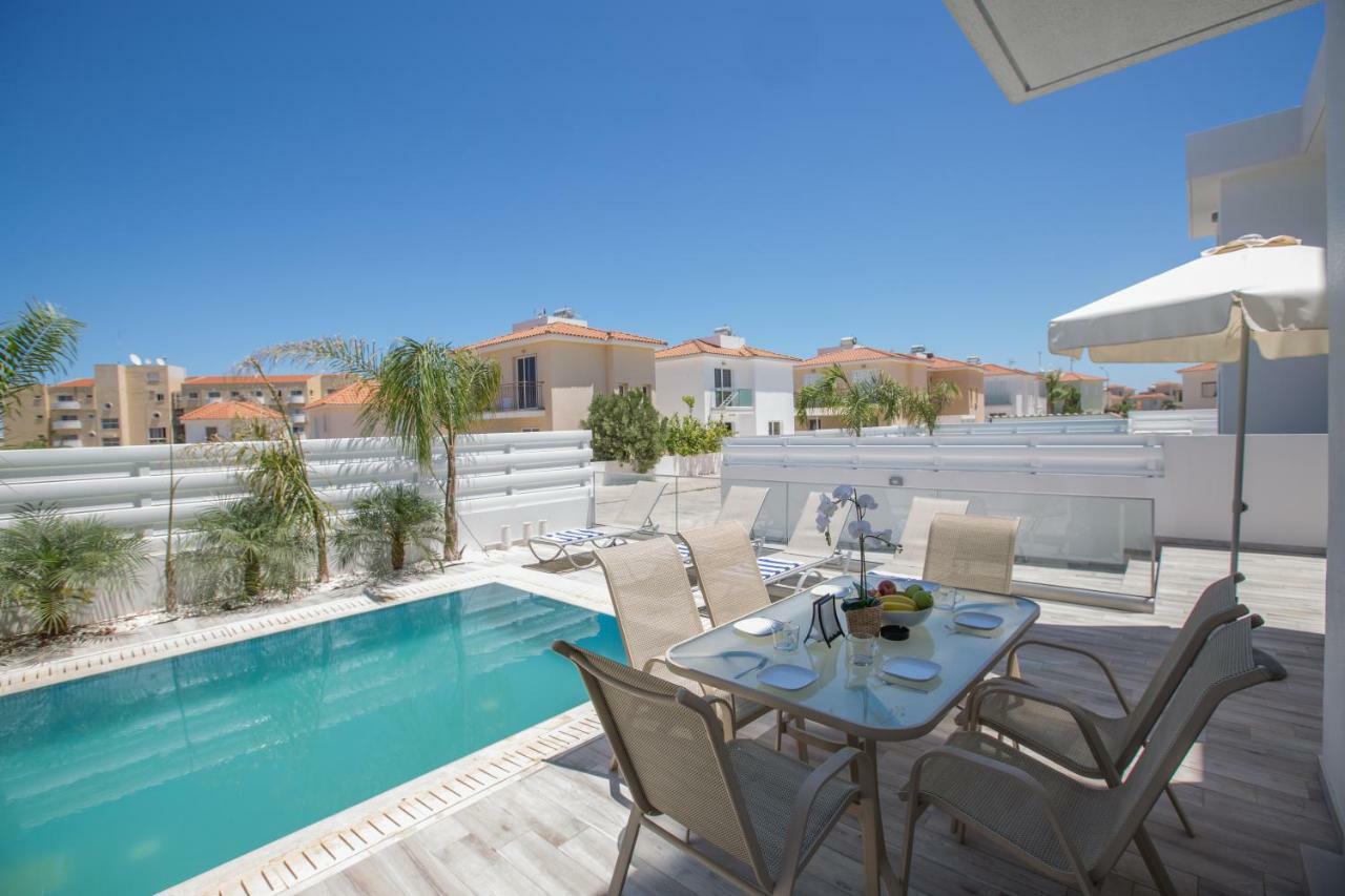 Kitsios Villas With Private Pool No2 Protaras Exterior photo