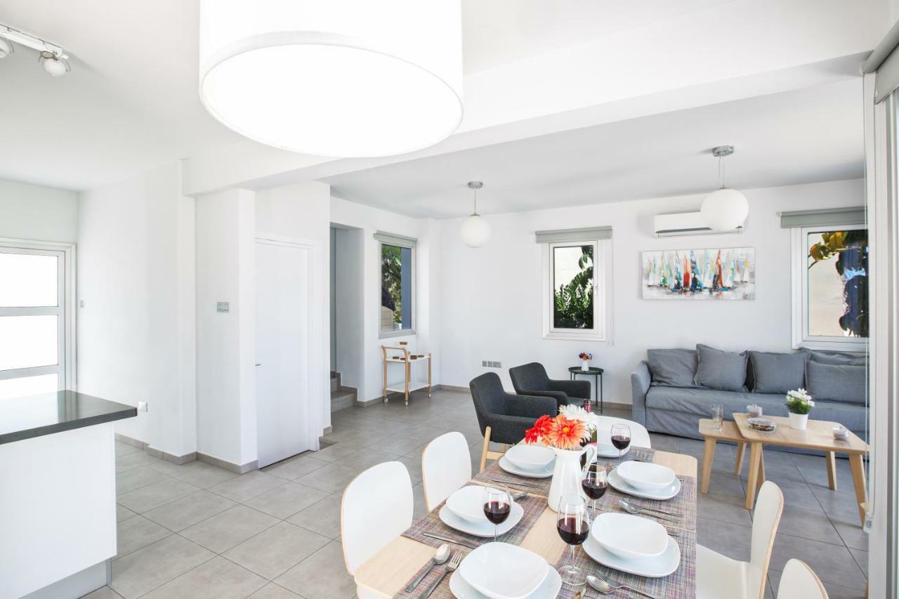 Kitsios Villas With Private Pool No2 Protaras Exterior photo